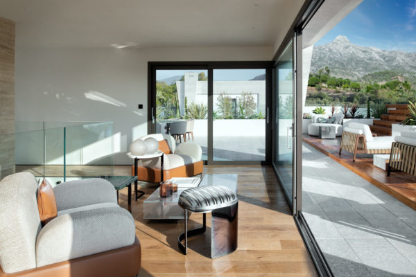 Welcome-to-Epic-Marbella-furnished-by-Fendi-Casa_6